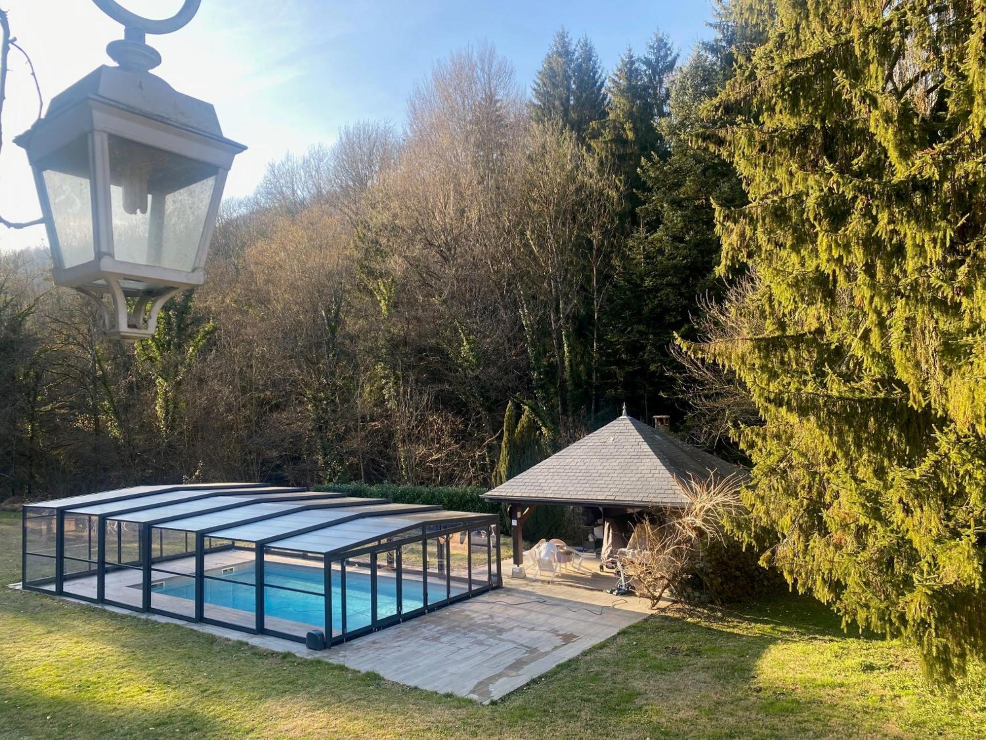 Le Clos Du Tulipier La Chapelle-du-Bard Exterior photo