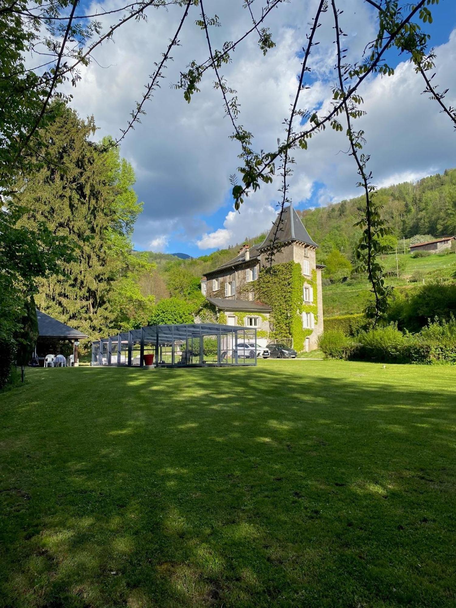 Le Clos Du Tulipier La Chapelle-du-Bard Exterior photo